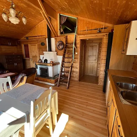 Ryten View Retreat בקתה *